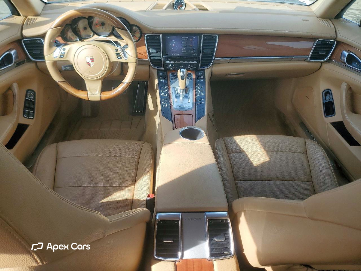 Porsche Panamera 2013