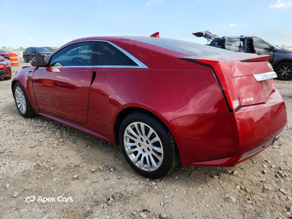 Cadillac CTS 2011
