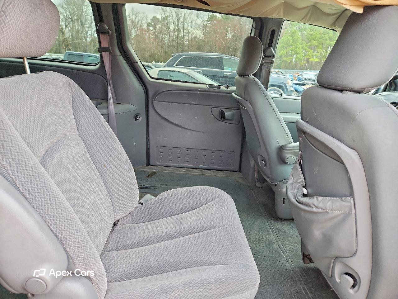 Dodge Caravan 2004