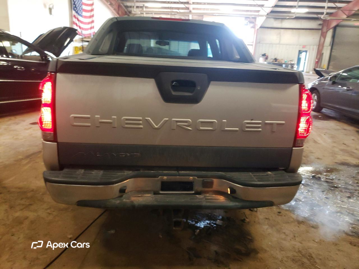 Chevrolet Avalanche 2004