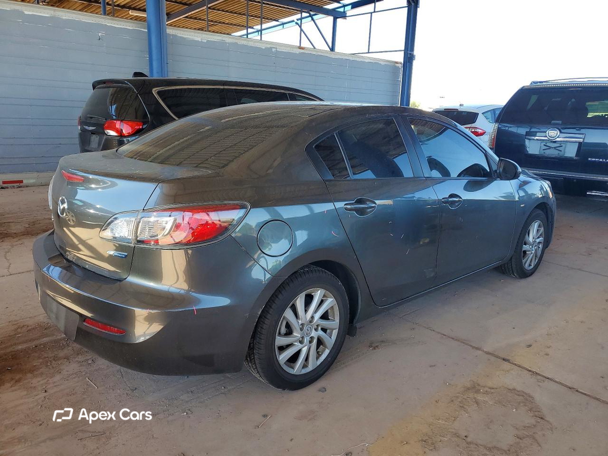 Mazda 3 2012
