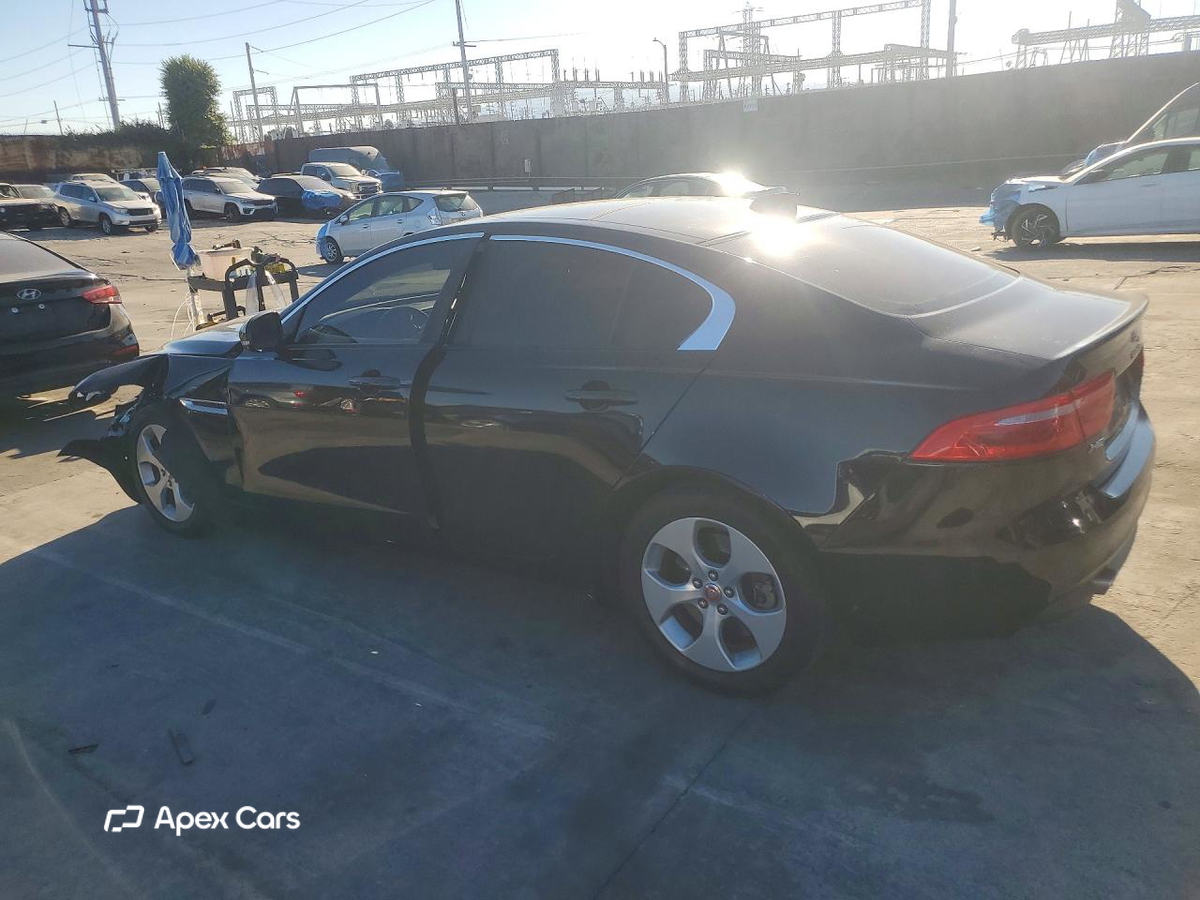 Jaguar XE 2017
