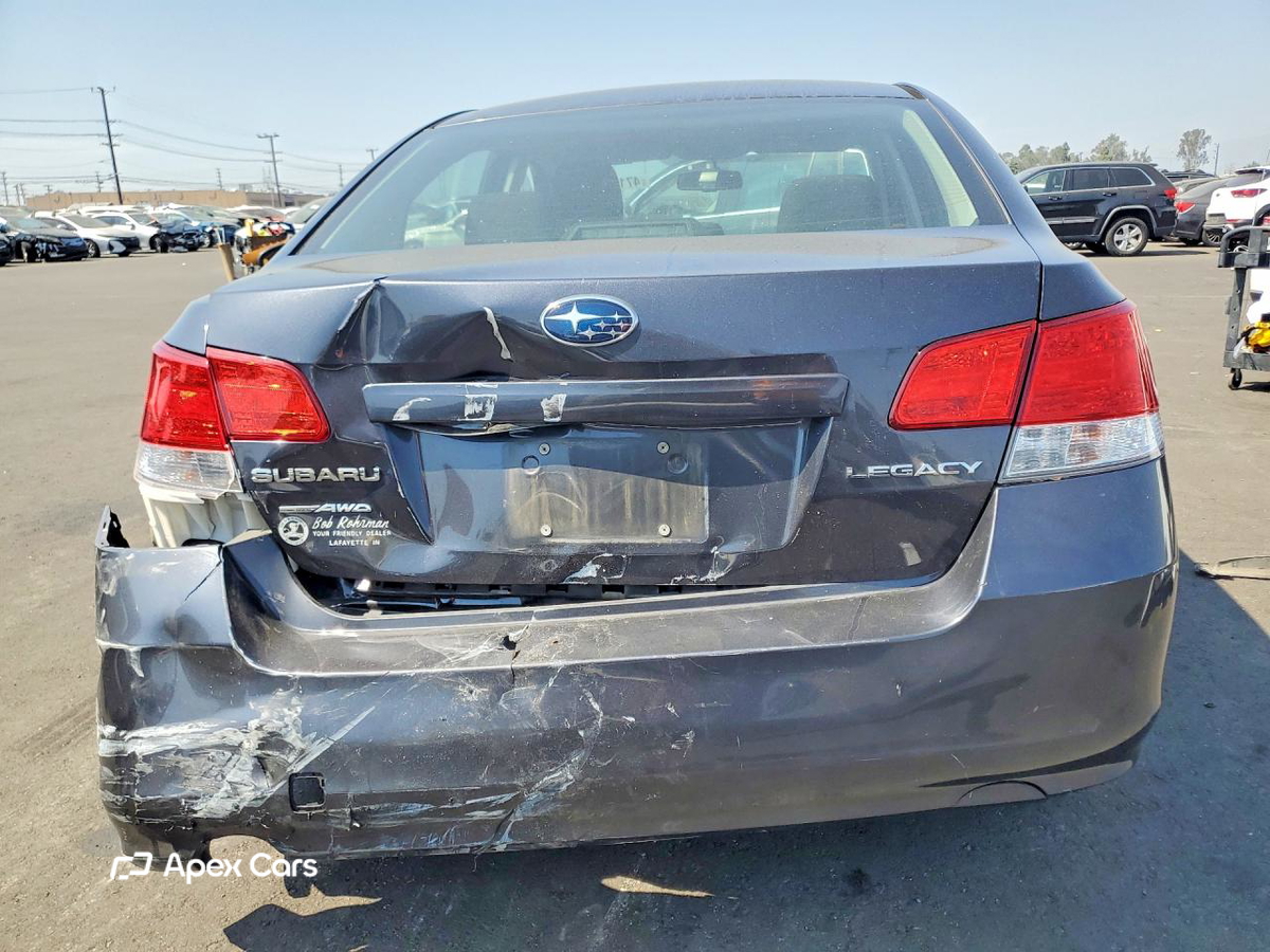 Subaru Legacy 2011