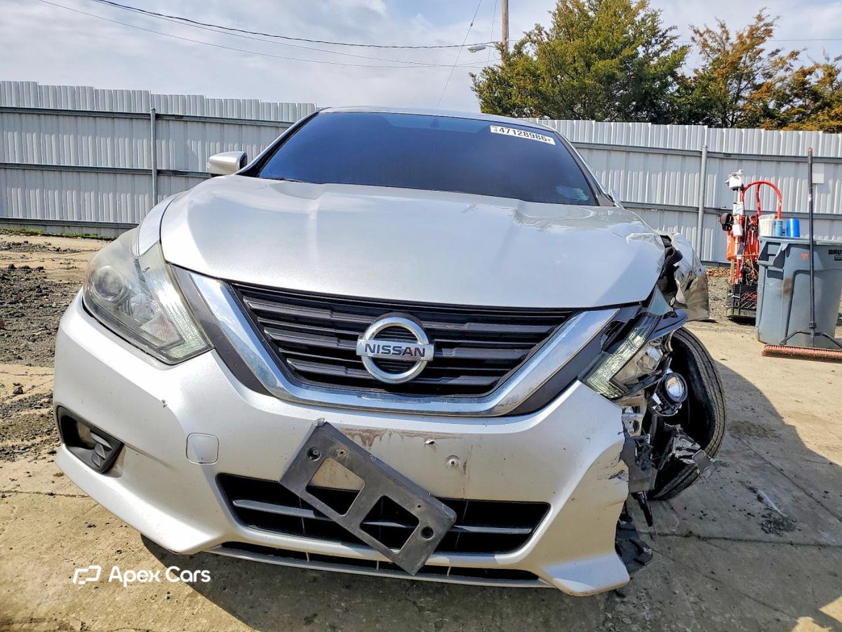 Nissan Altima 2017