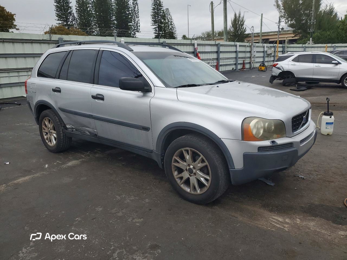 Volvo XC90 2004
