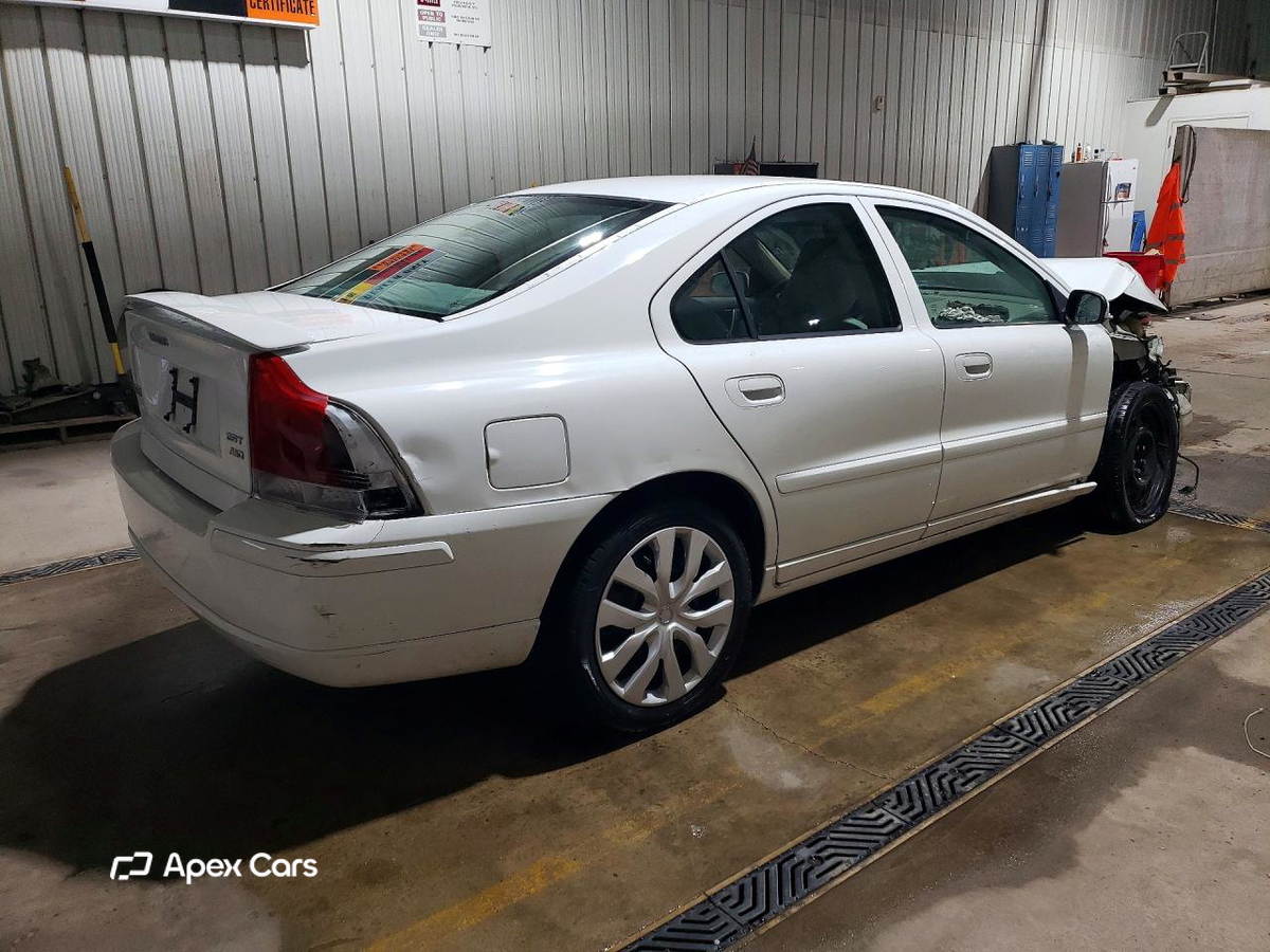 Volvo S60 2005