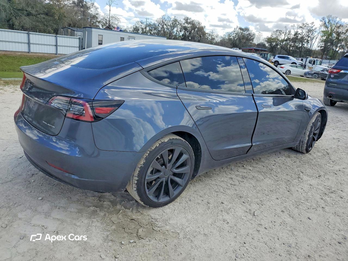 Tesla Model 3 2018