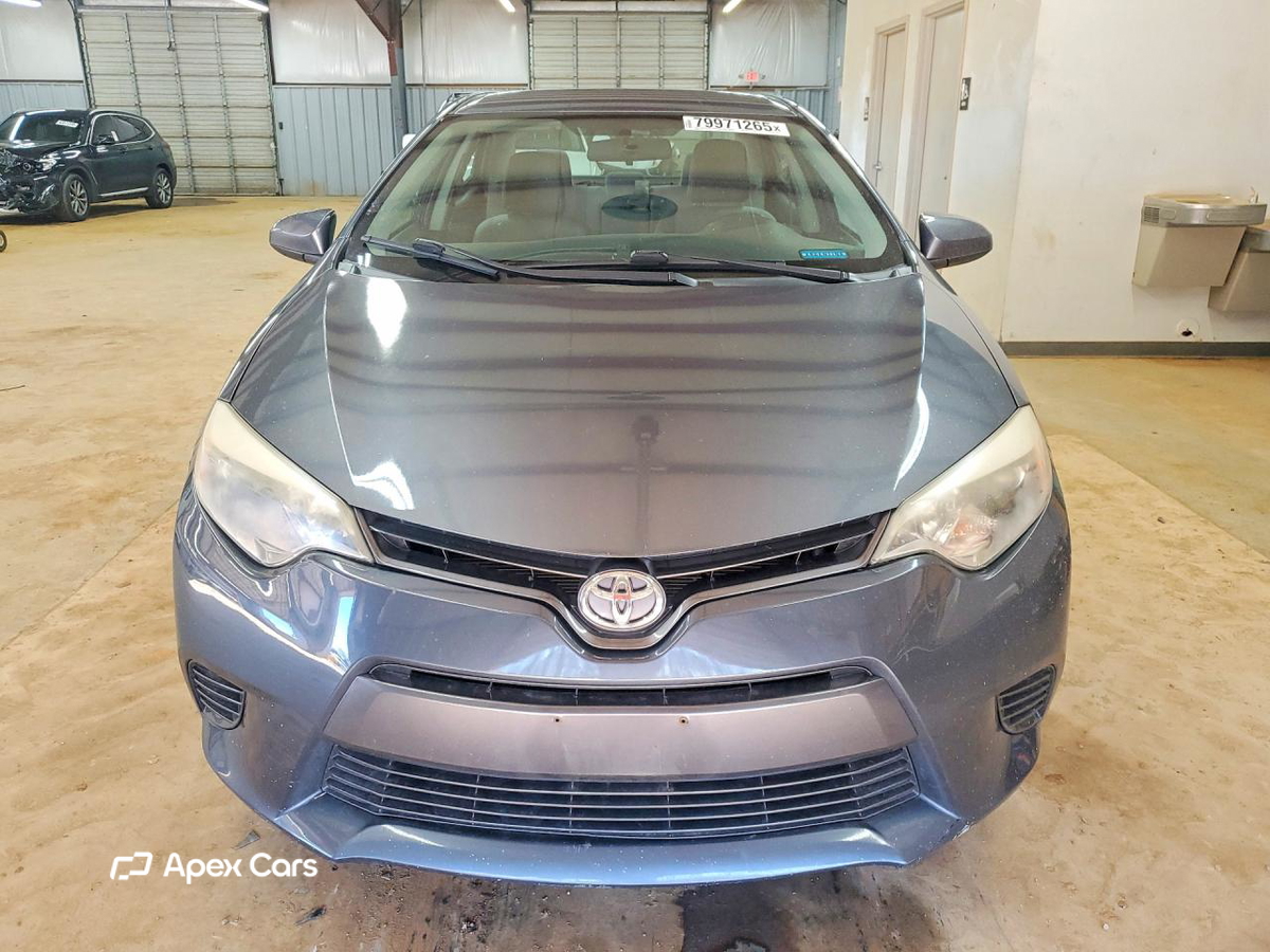 Toyota Corolla 2015