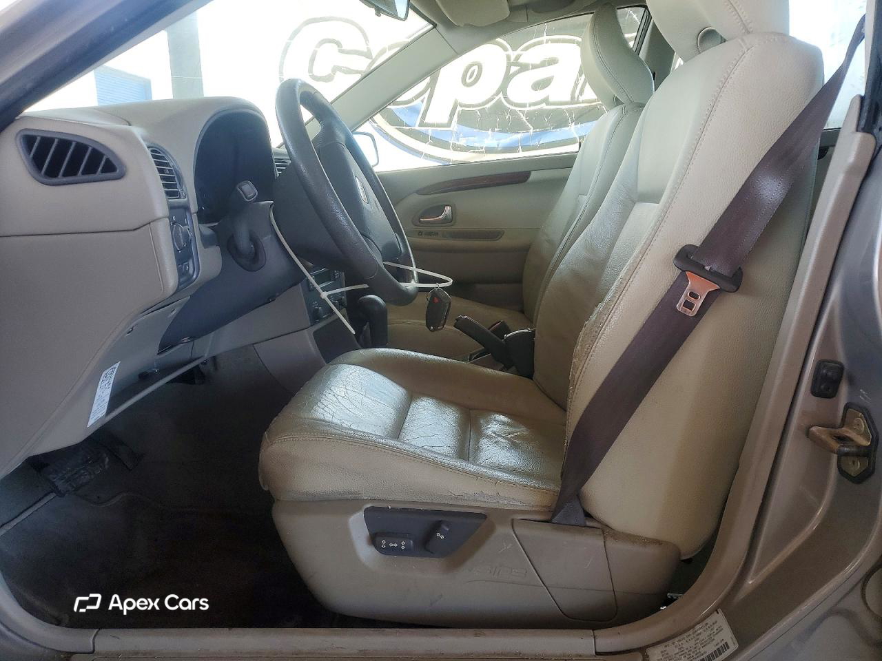 Volvo V40 2004