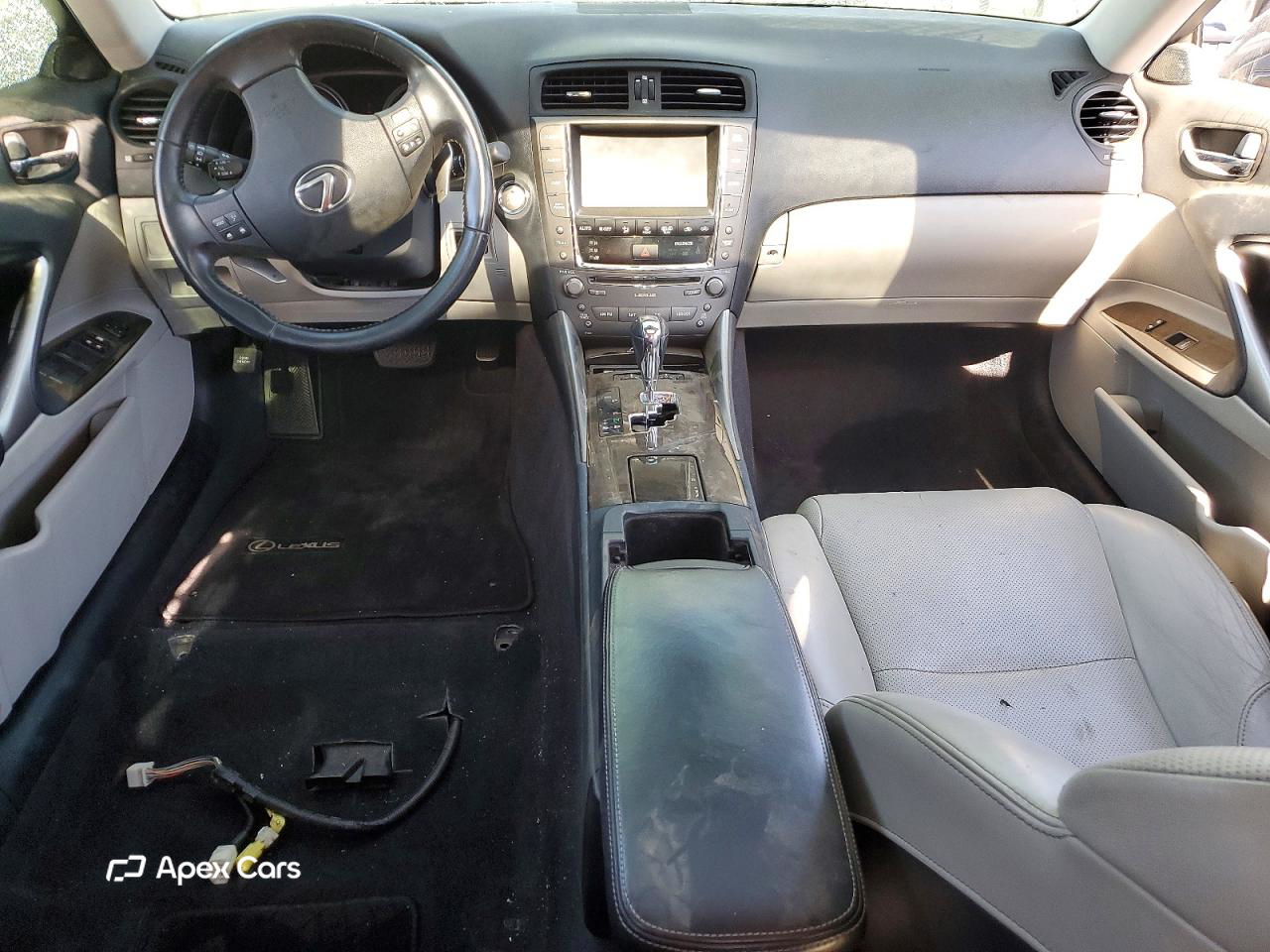 Lexus IS 2010