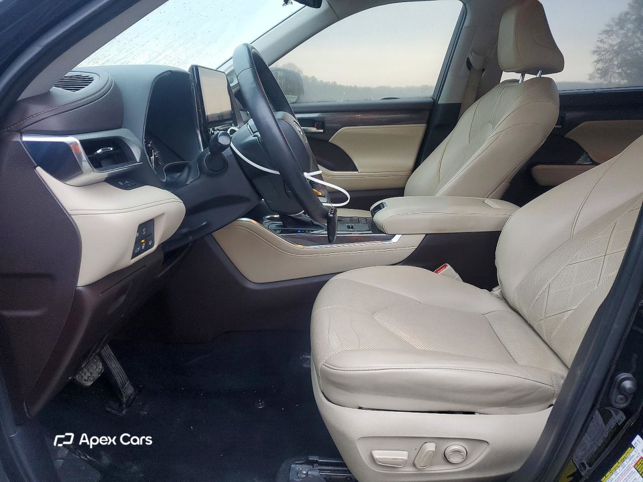 Toyota Highlander 2021