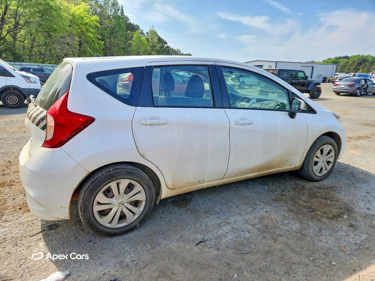 Nissan Versa 2017