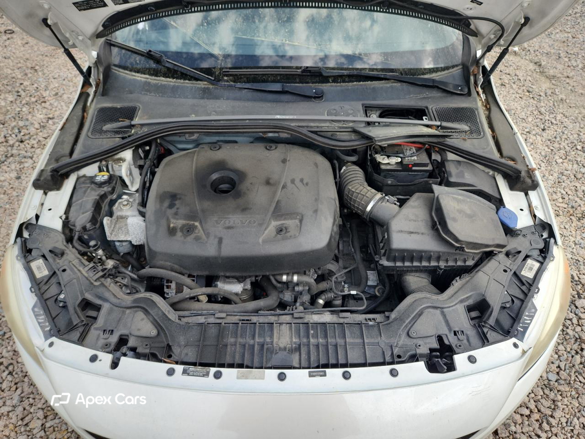 Volvo V60 2016