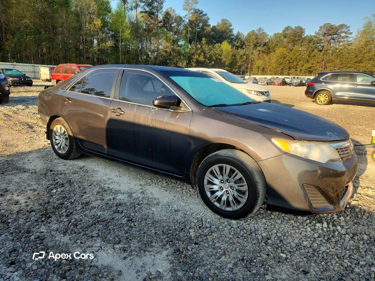 Toyota Camry 2012
