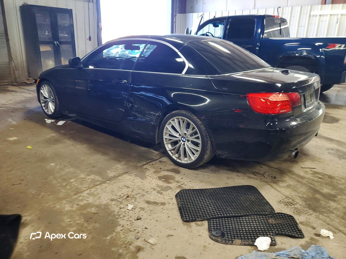 BMW Series 3 2011