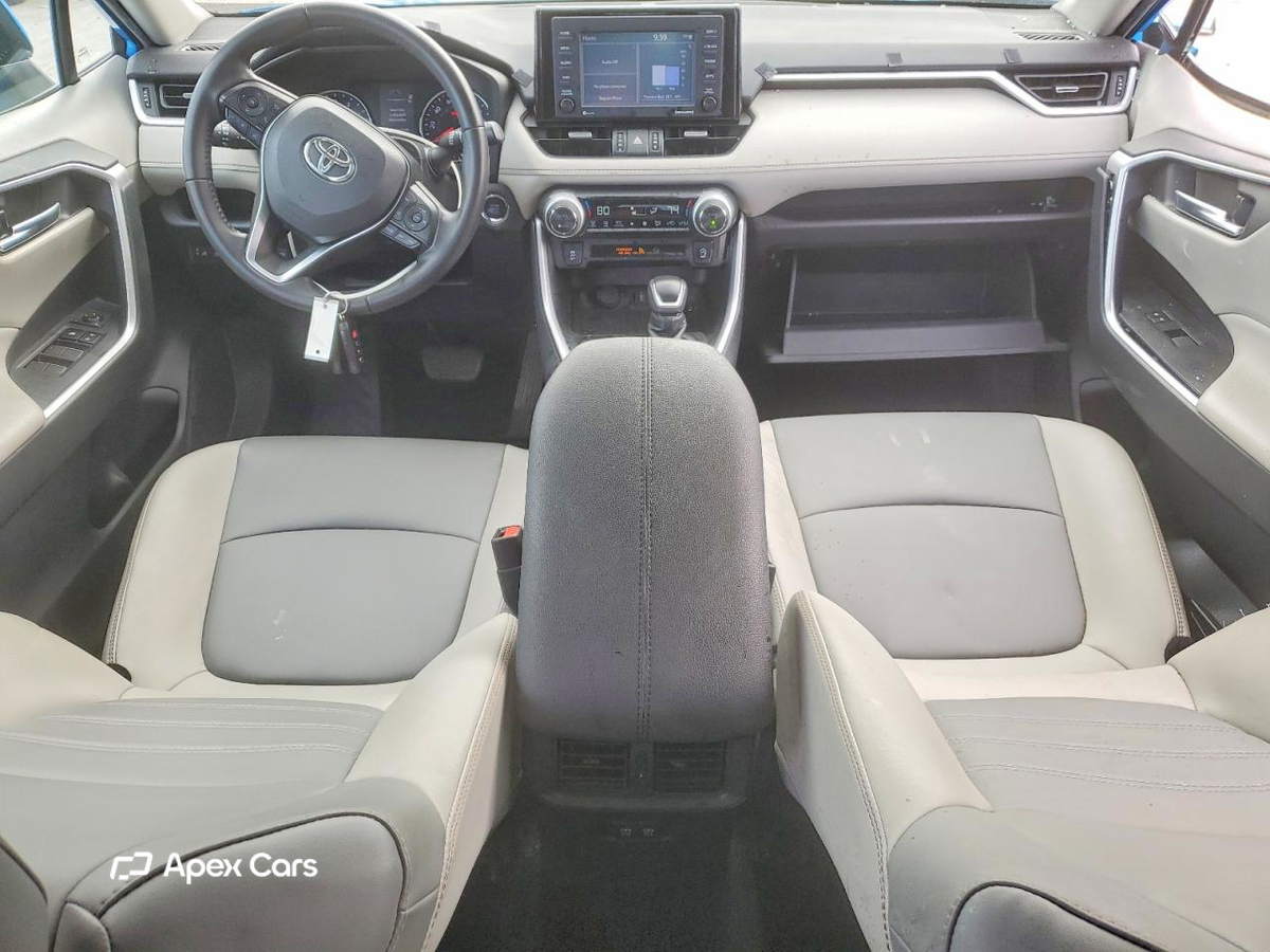 Toyota RAV 4 2021