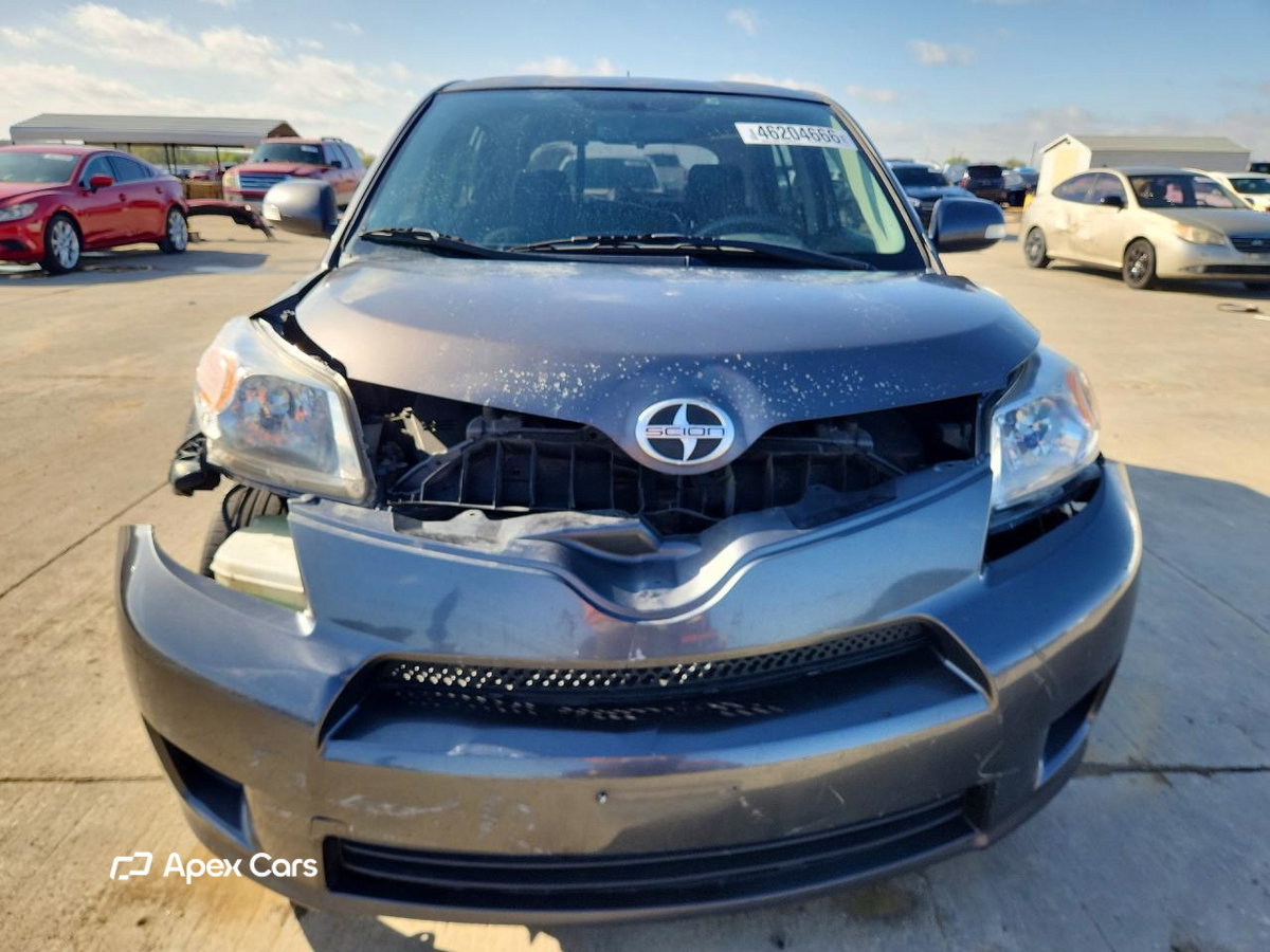Scion xD 2010