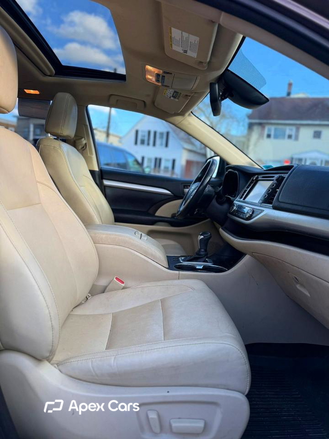 Toyota Highlander 2018