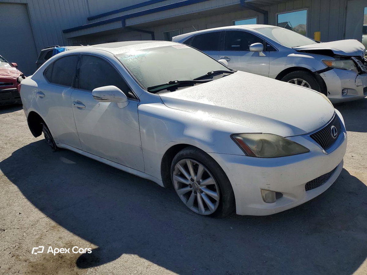 Lexus IS 2010