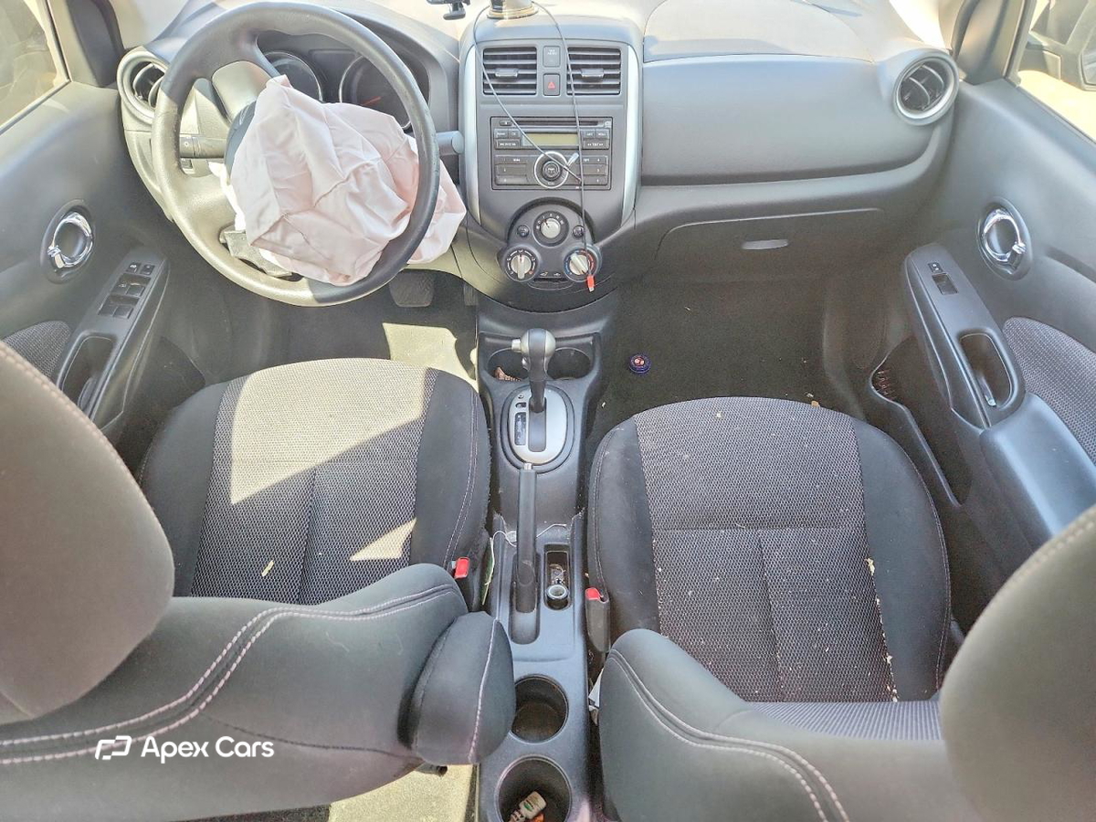 Nissan Versa 2014