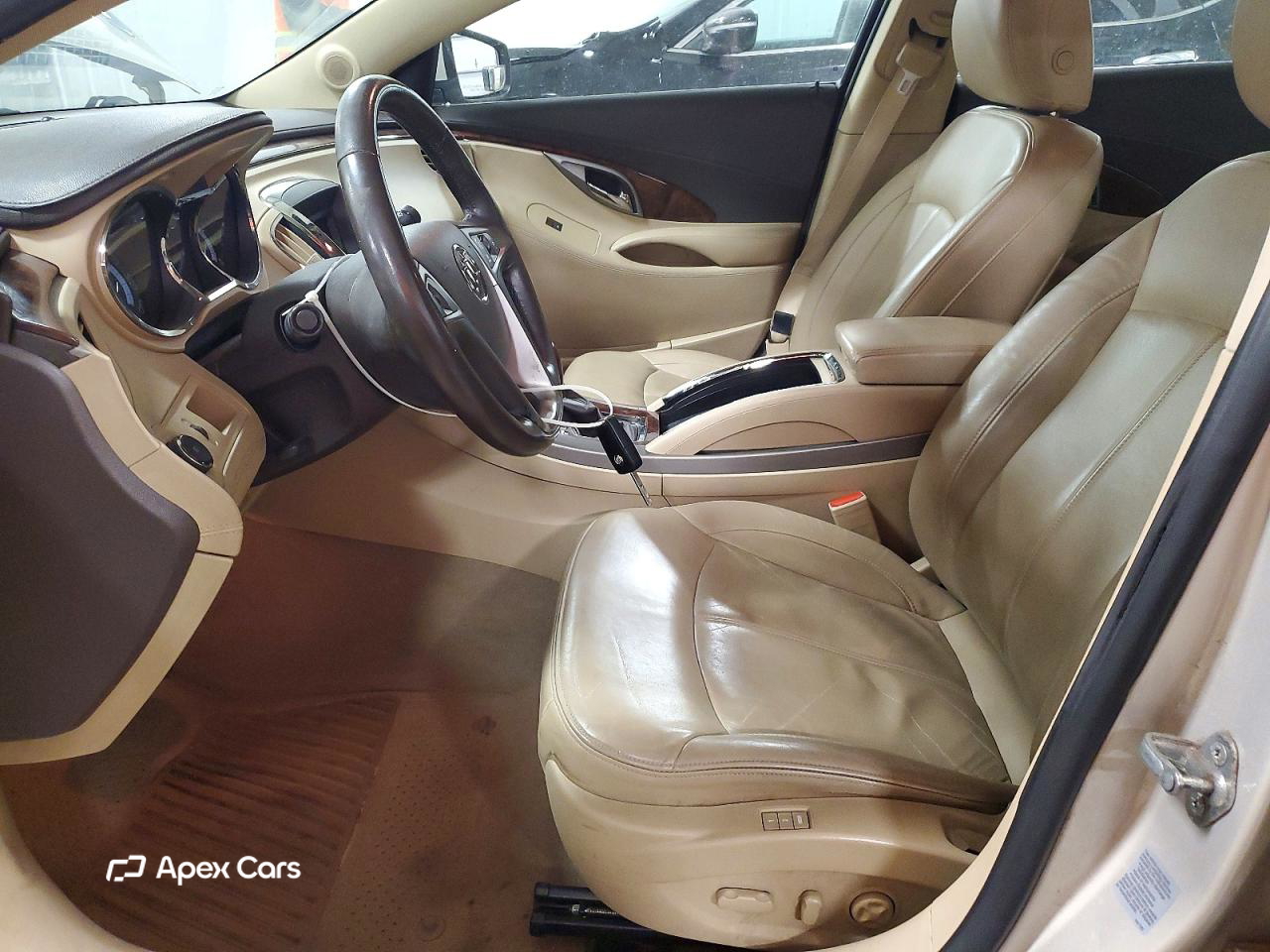 Buick LaCrosse 2011
