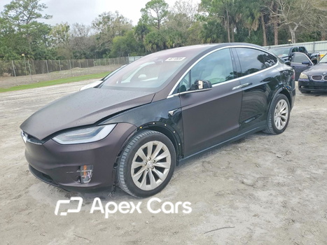 Tesla Model X 2018 - Image 1 of 13