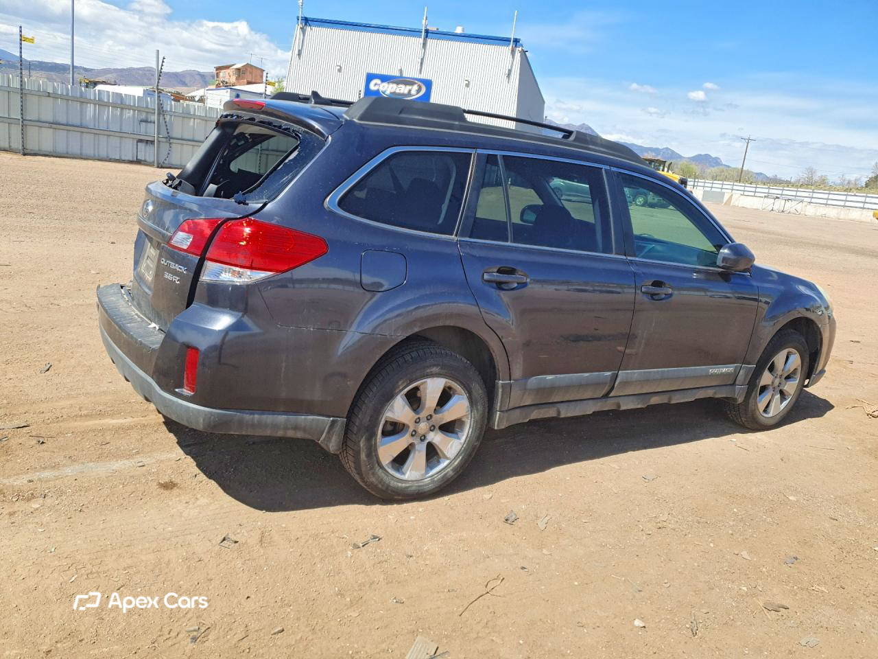 Subaru Outback 2011