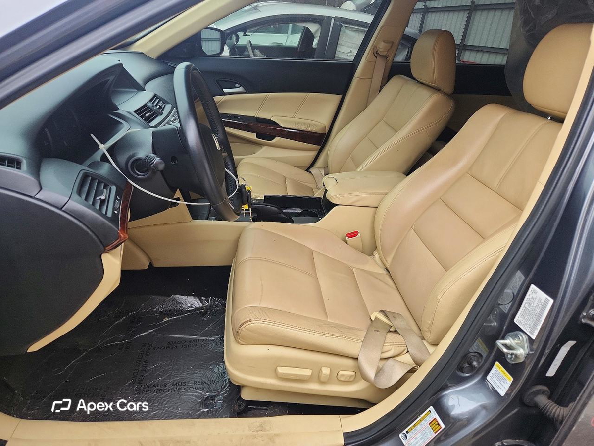 Honda Crosstour 2012