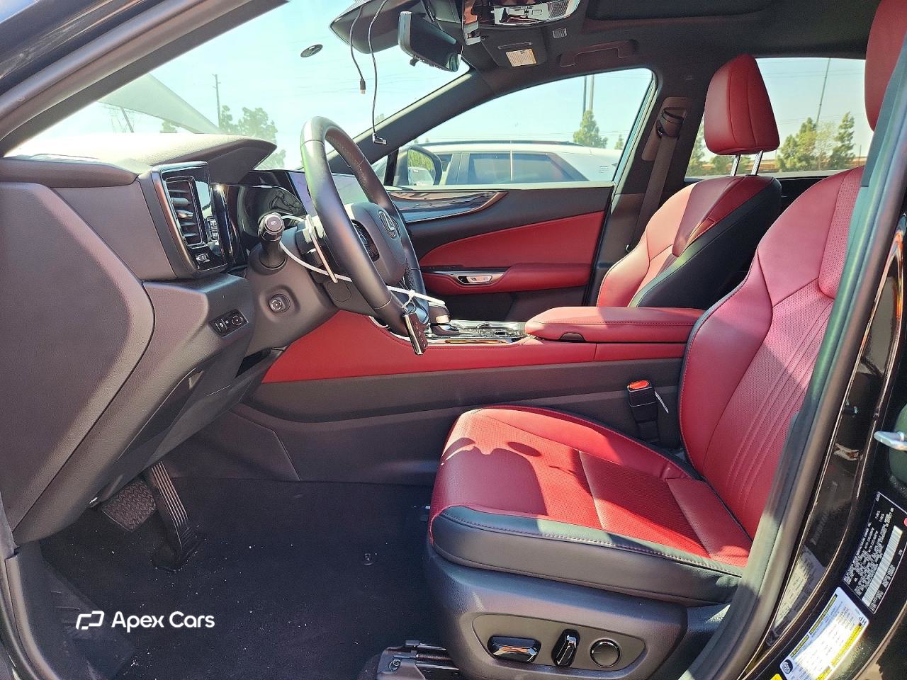 Lexus NX 2024