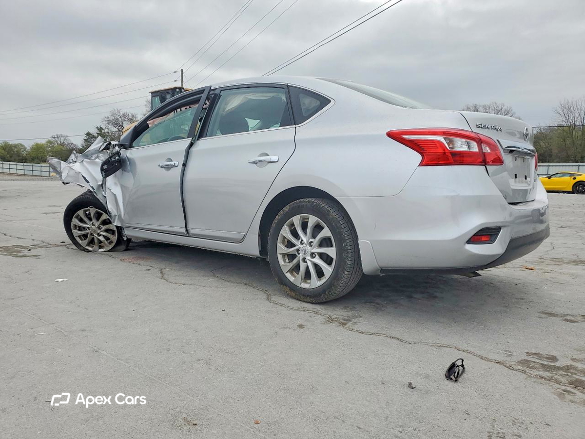 Nissan Sentra 2018
