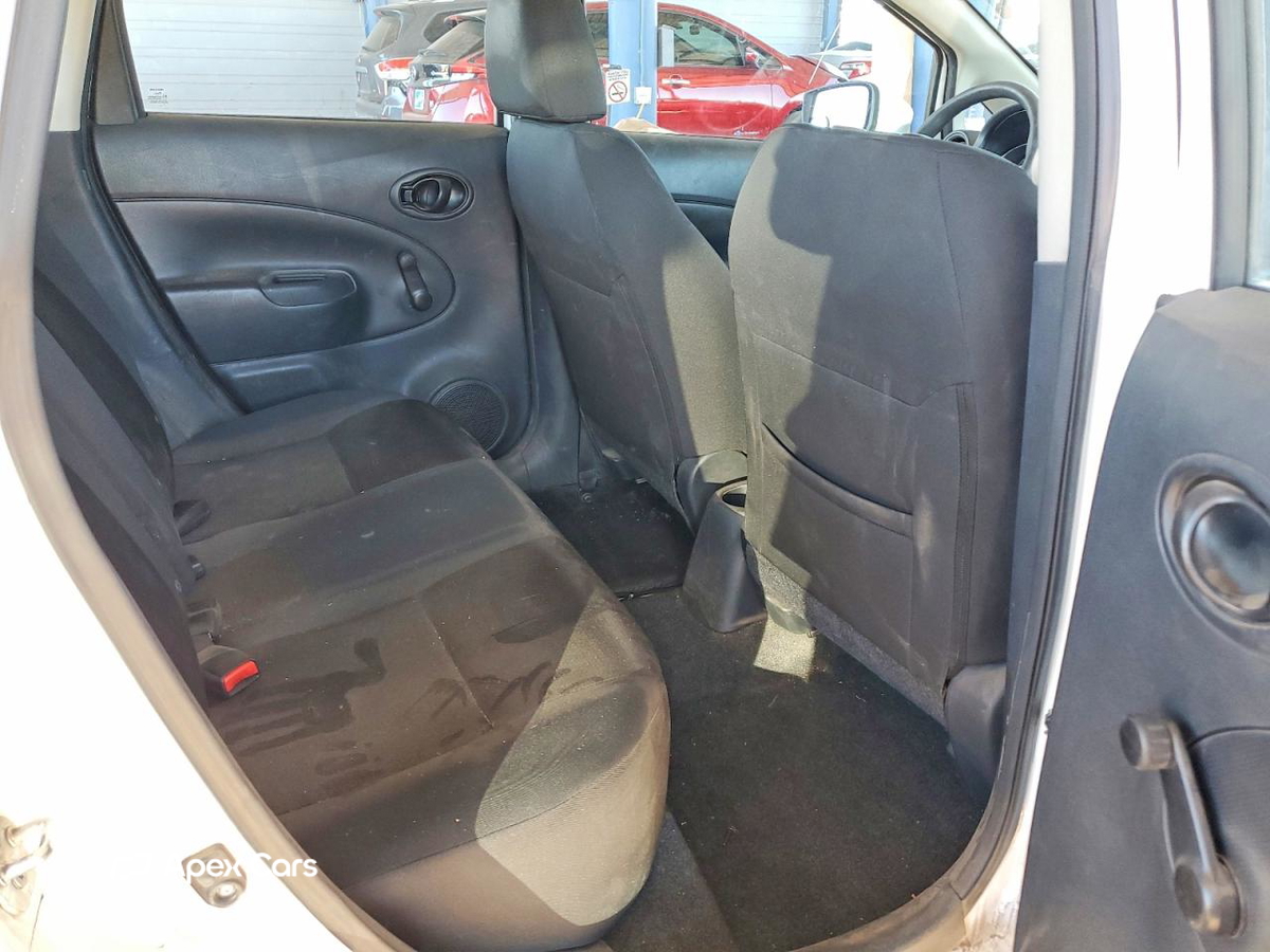 Nissan Versa 2016