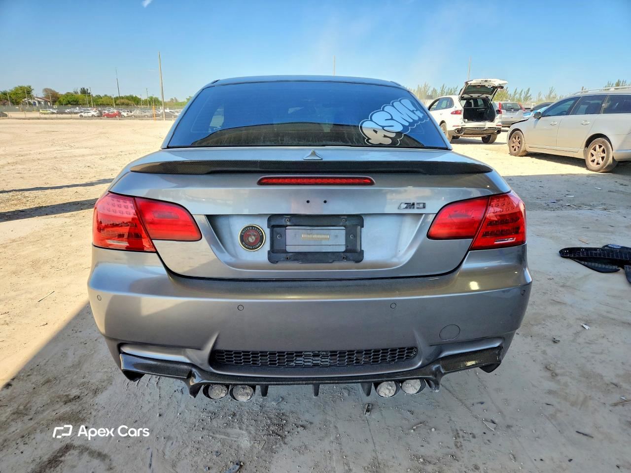 BMW M3 2011