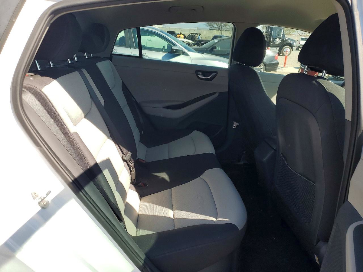 Hyundai IONIQ 2017