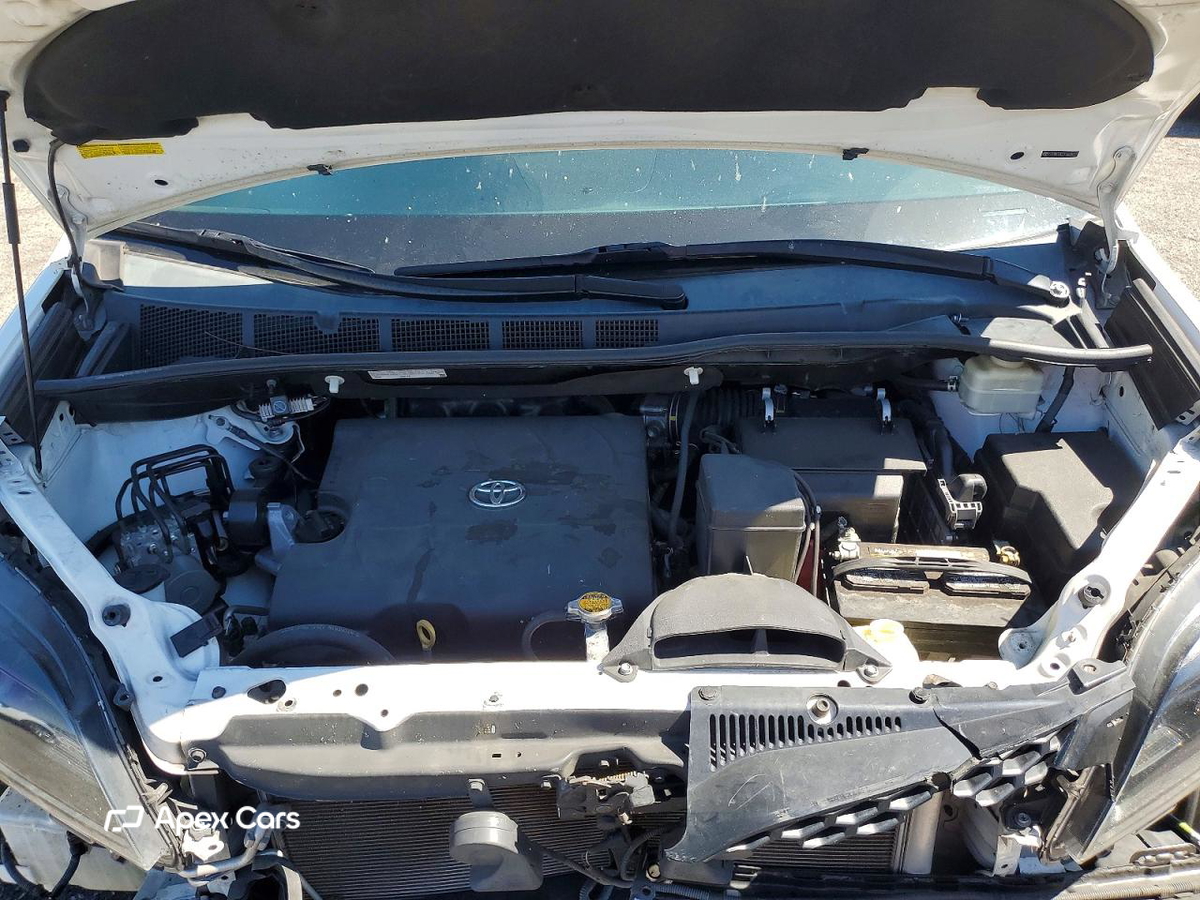 Toyota Sienna 2015