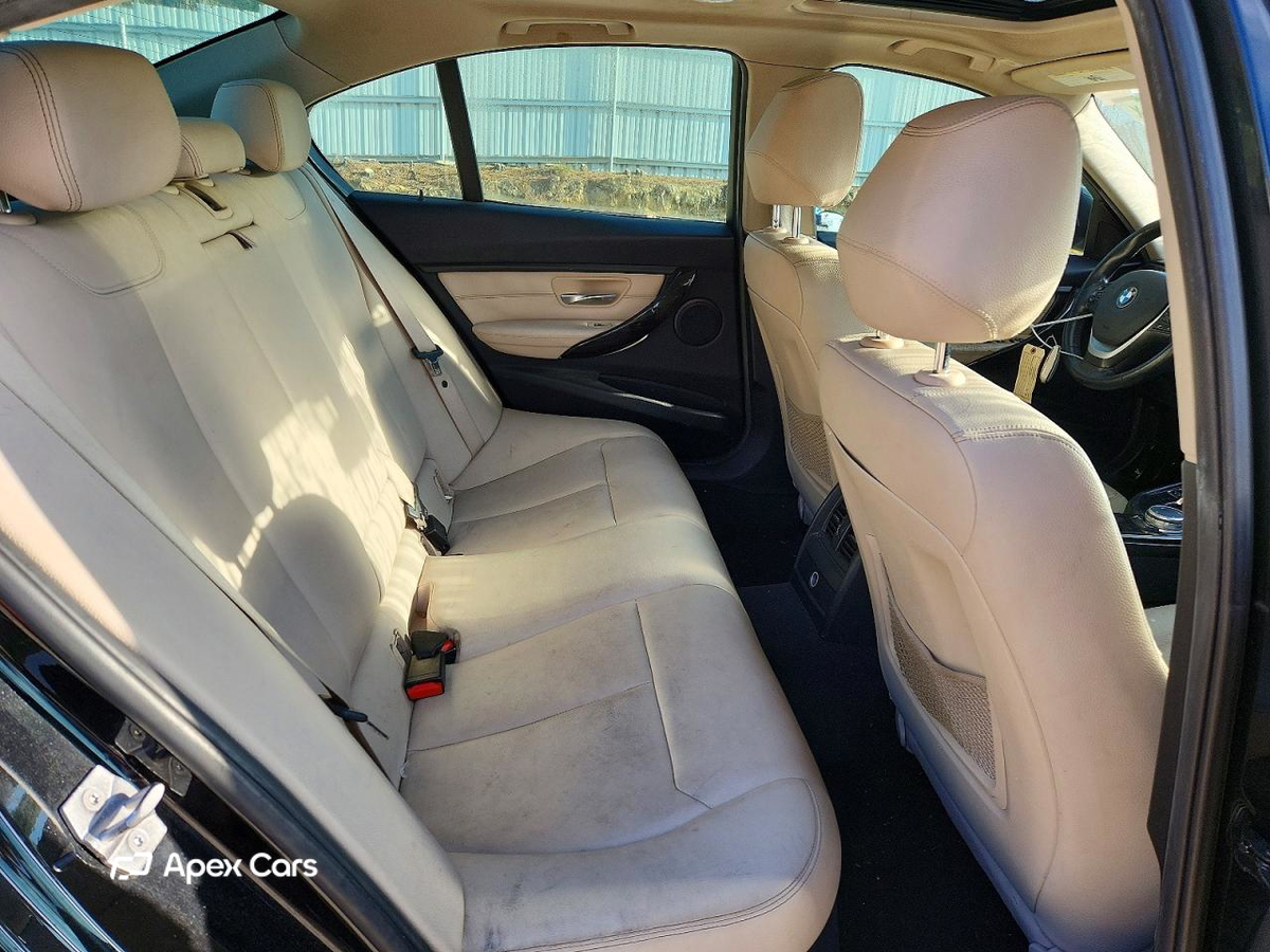 BMW Series 3 2015