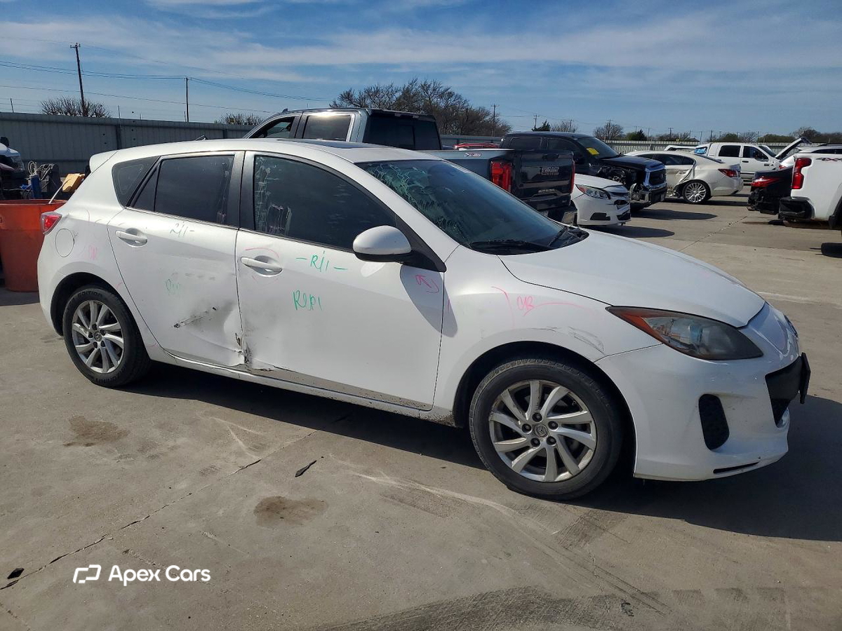 Mazda 3 2012