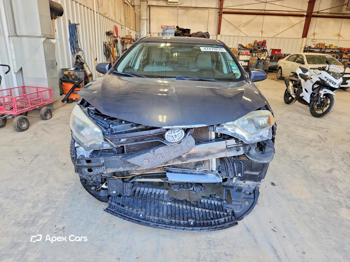 Toyota Corolla 2015