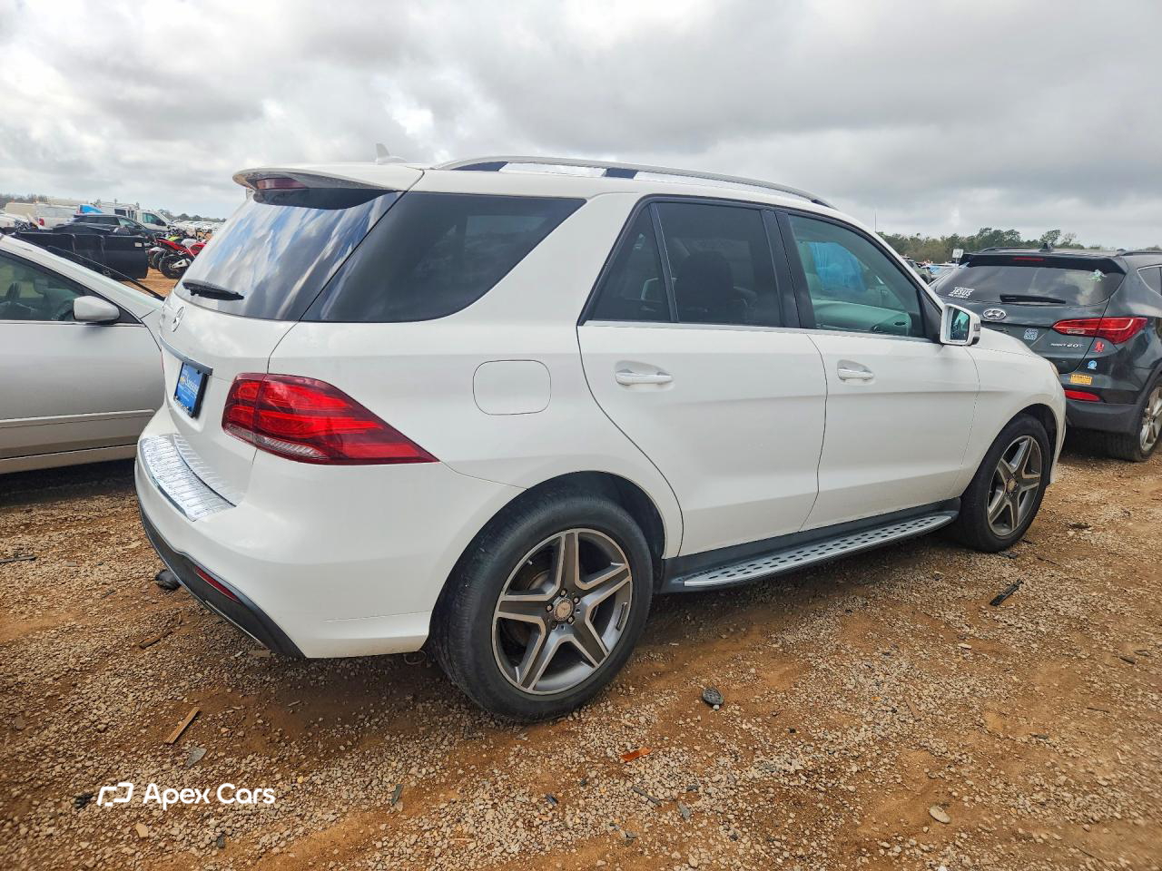 Mercedes-Benz GLE 2016