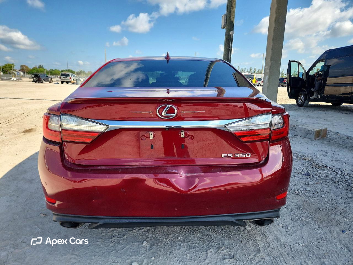 Lexus ES 2017