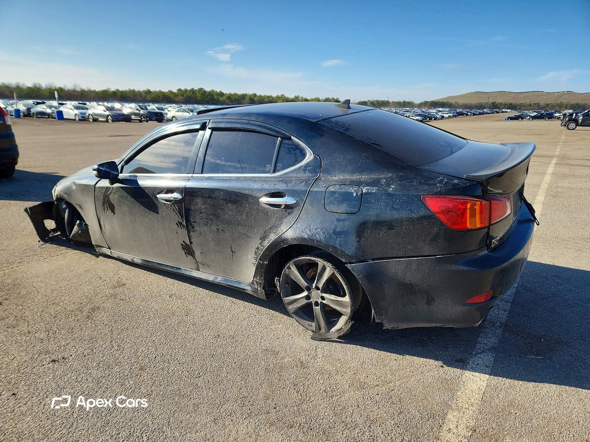 Lexus IS 2011