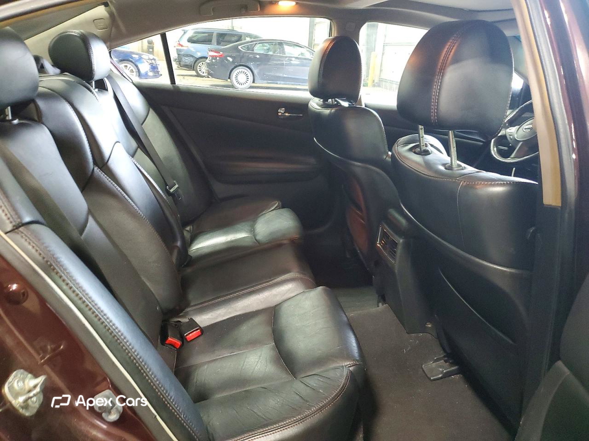 Nissan Maxima 2014