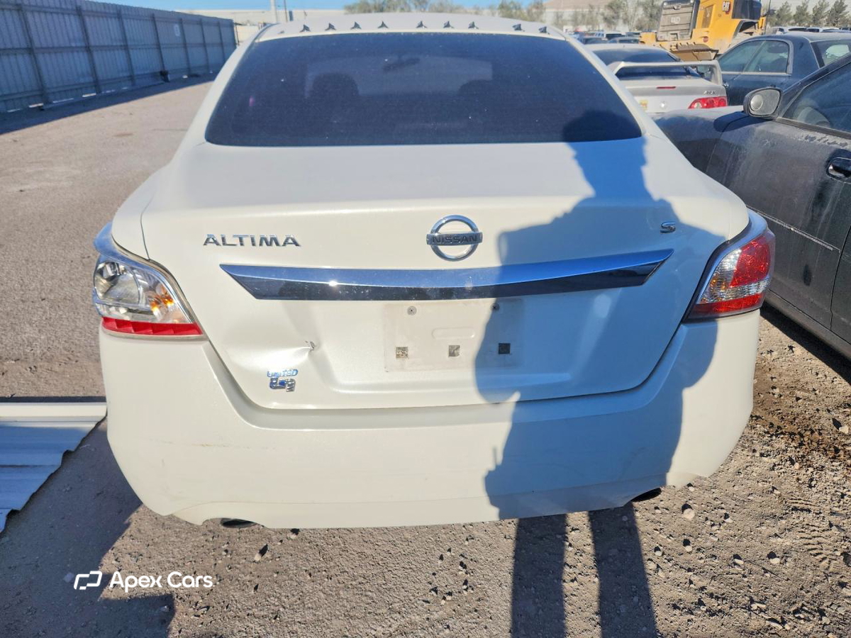 Nissan Altima 2015