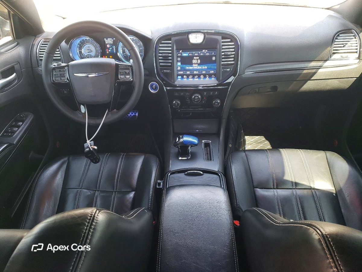 Chrysler 300 2013