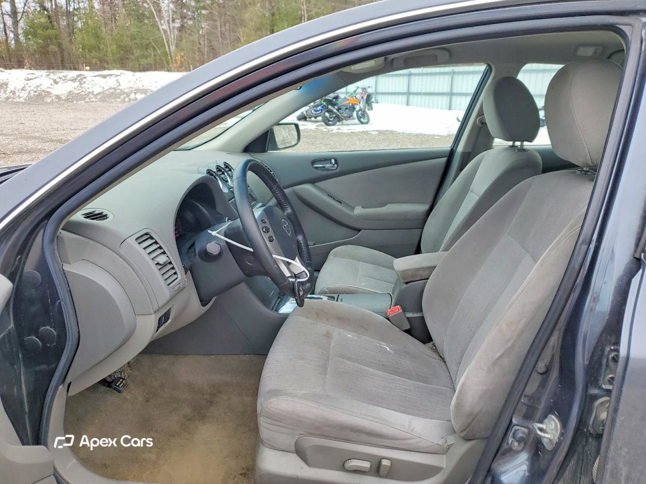 Nissan Altima 2011
