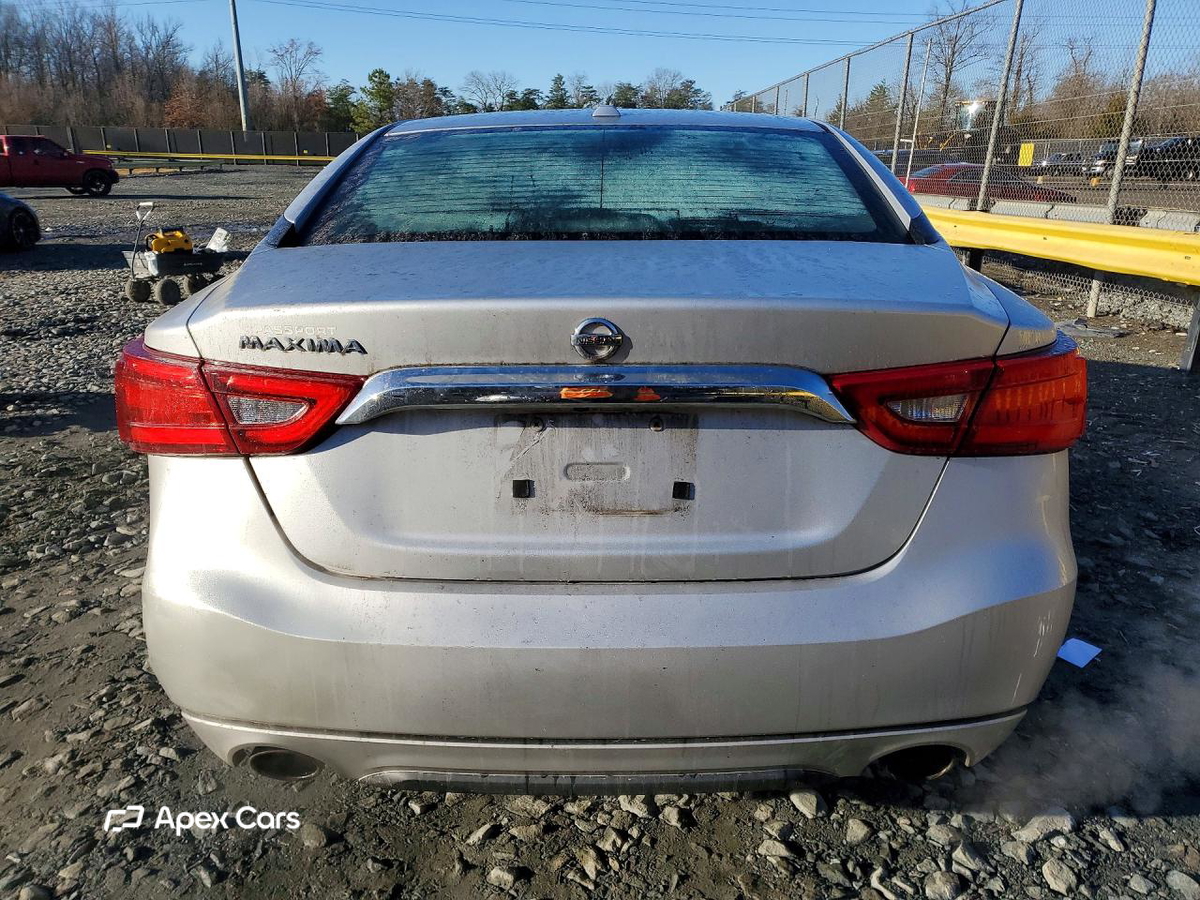 Nissan Maxima 2016