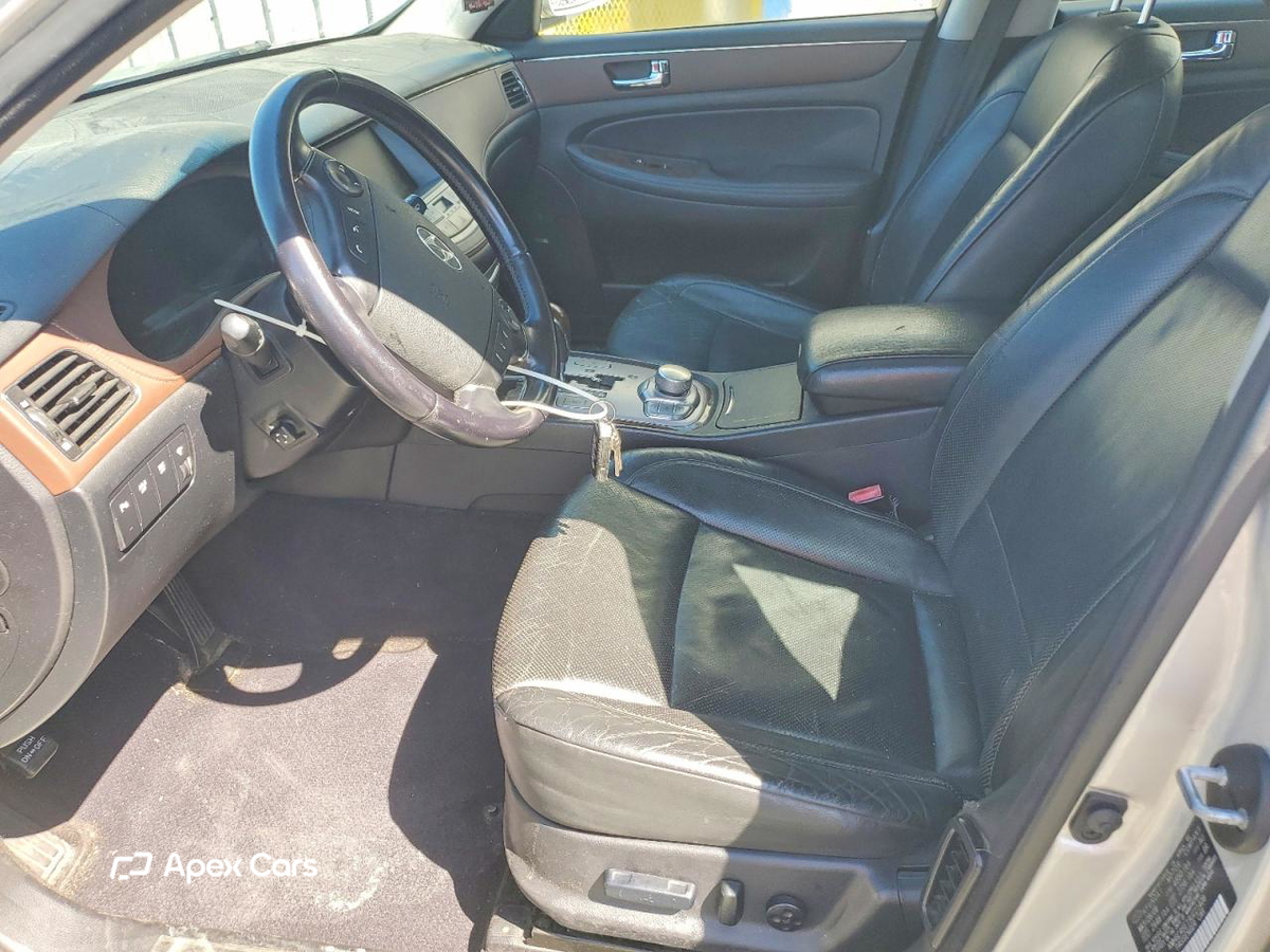 Hyundai Genesis 2009