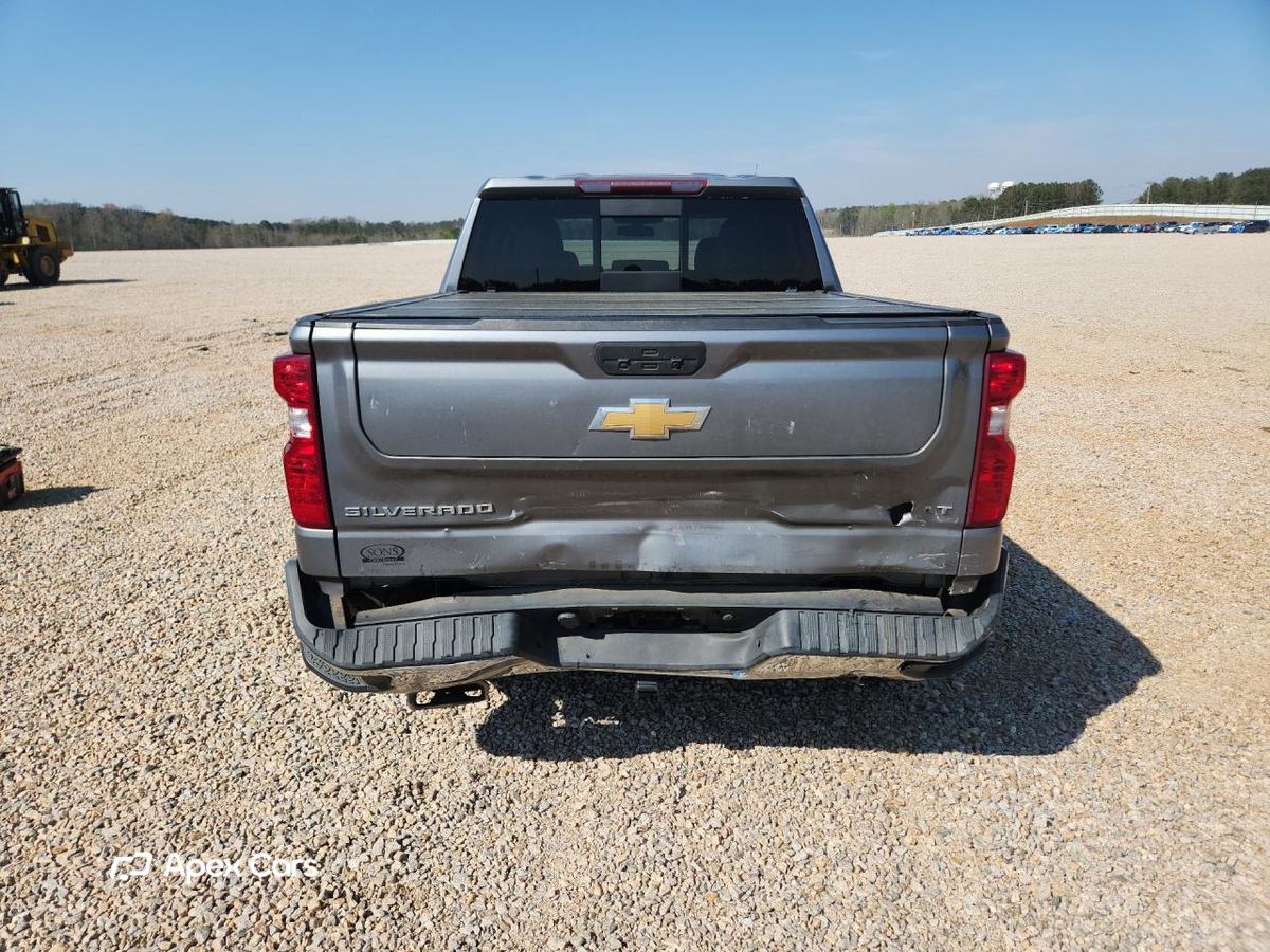 Chevrolet Silverado 2021