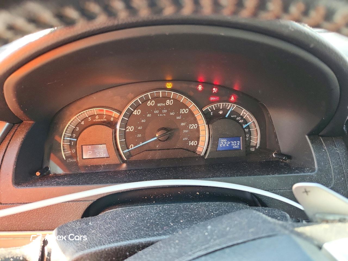 Toyota Camry 2012