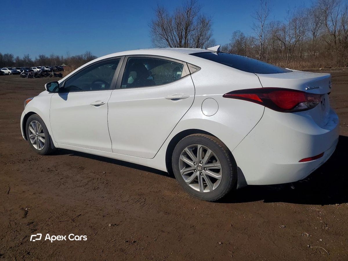 Hyundai Elantra 2016