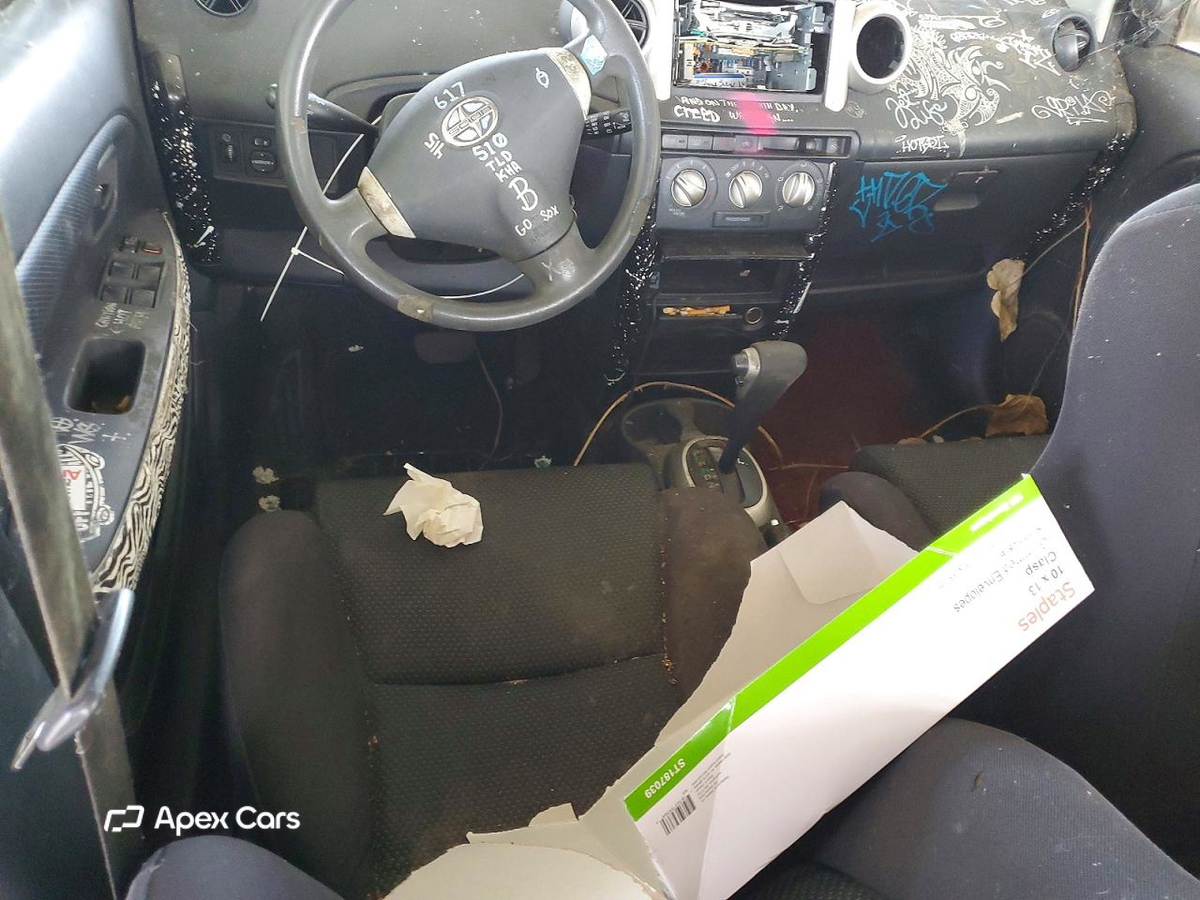 Scion xA 2005